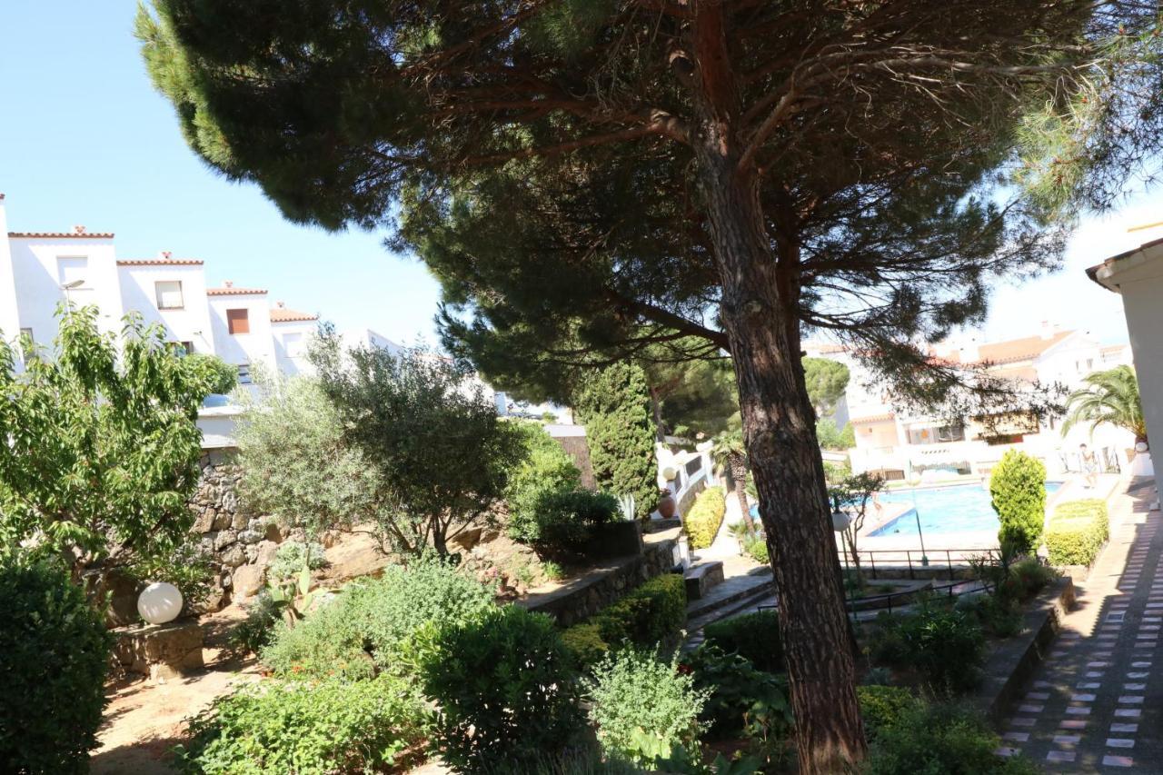 Jardins III B 2 - Piso Con Vista Al Mar Y Piscina Διαμέρισμα Ρόζες Εξωτερικό φωτογραφία